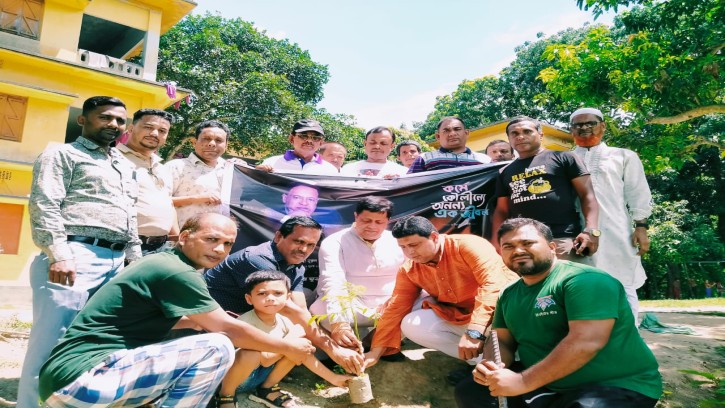 গোয়ালন্দে স্বজন সমাবেশের বৃক্ষরোপন ও বিতরণ কর্মসূচি