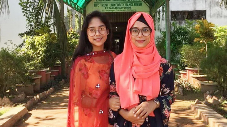 গ্যাসের আগুনে দগ্ধ সেই ২ বোনের মৃত্যু