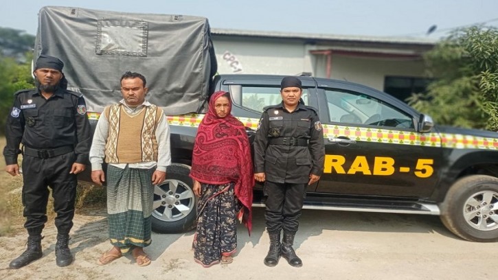 শিবগঞ্জে ১৩৫০ লিটার চোলাই মদসহ আটক ২