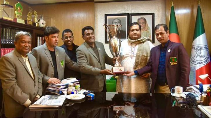 ক্রীড়া প্রতিমন্ত্রীর সঙ্গে হকি ফেডারেশনের শুভেচ্ছাবিনিময়