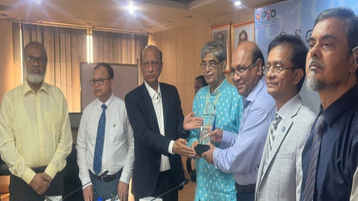 মোবাইল গ্রাহকদের জন্য সেবার গুণগত মান নিশ্চিত করা অপরিহার্য : টেলিযোগাযোগ মন্ত্রী