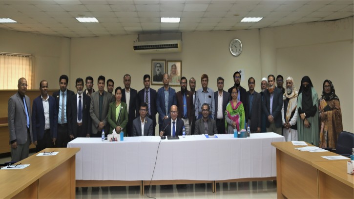 গুচ্ছ ভর্তির সংকট দ্রুত সমাধানের আহ্বান ইউজিসির