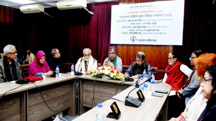 কবিতা মানুষকে উদ্বুদ্ধ ও উদ্দীপ্ত করার অন্যতম হাতিয়ার: সংস্কৃতি প্রতিমন্ত্রী