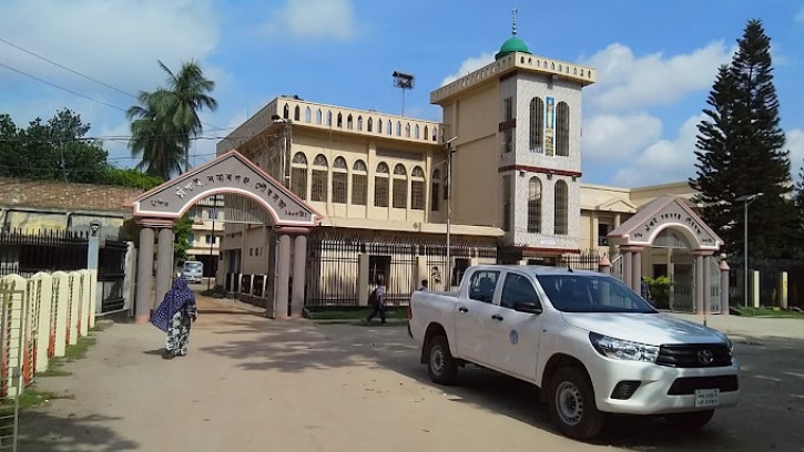 চাপাইনবাবগঞ্জ পৌর মেয়রসহ ৪৮ জনের বিরুদ্ধে হত্যা মামলা