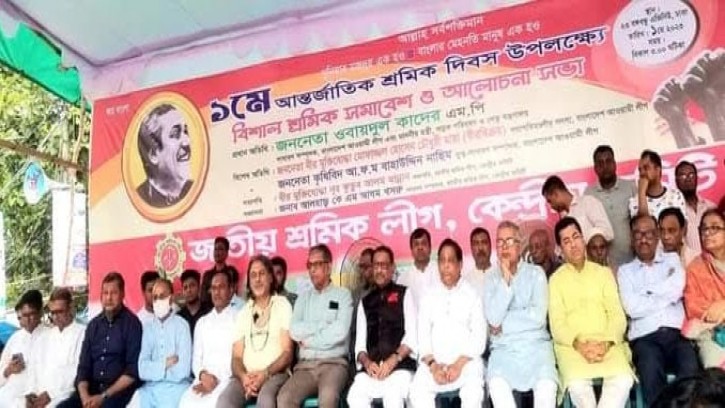 শেখ হাসিনা দেশের উচ্চতা বাড়াতে বিদেশে গেছেন: কাদের