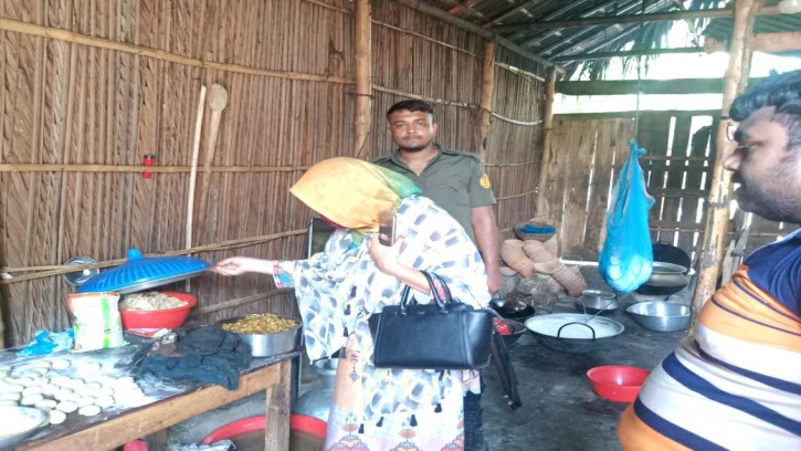 কাটাখালীতে বিভিন্ন মিষ্টির দোকানে ভ্রাম্যমান আদালতে জরিমানা