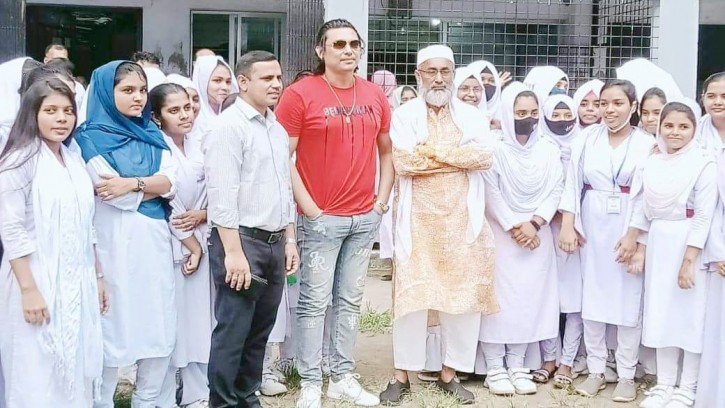 জায়েদ খান কি রাজনীতিতে পা দিচ্ছেন?