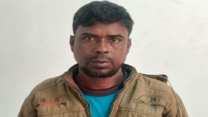 পাইকগাছায় গাঁজা সহ যুবক গ্রেফতার