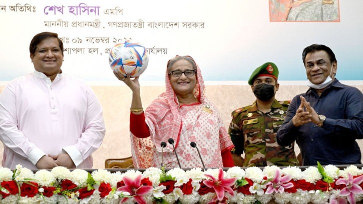 খেলাধুলায় সাফল্য অর্জনে আরো প্রতিযোগিতা ও প্রশিক্ষণে গুরুত্বারোপ প্রধানমন্ত্রীর