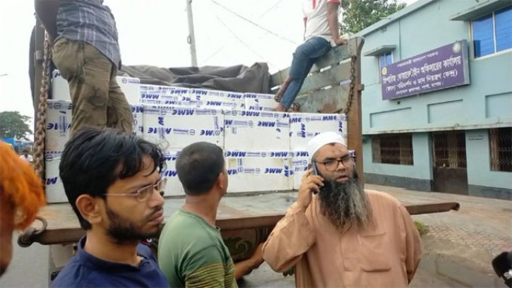 দুর্গাপূজা উপলক্ষে ভারতে ৮ মেট্রিক টন ইলিশ রপ্তানি