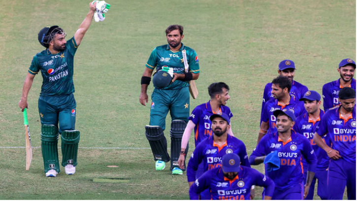  শেষ ওভারে ভারতকে হারালো পাকিস্তান