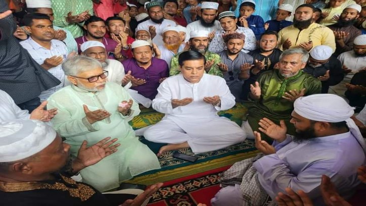 চরফ্যাশনে অধ্যক্ষ নজরুল ইসলামের মৃত্যুবার্ষিকীতে মিলাদ ও দোয়া