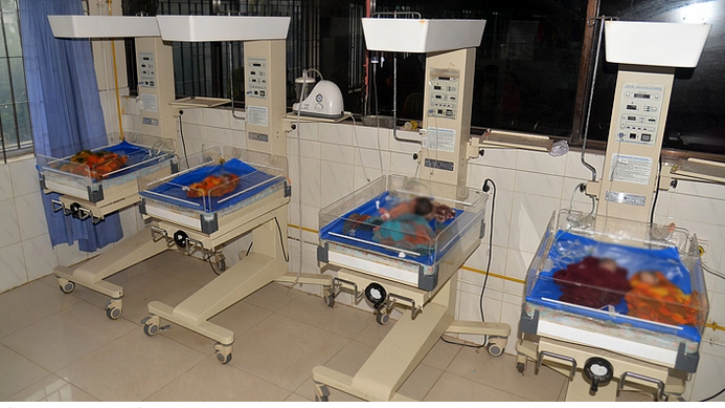  জন্মের কয়েক ঘন্টার মধ্যেই মারা গেল ৫ নবজাতক