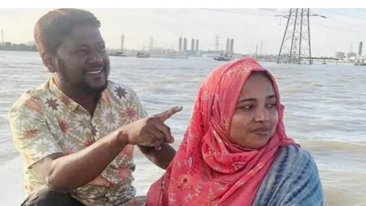 গাজীপুরে প্রাইভেট কারে শিক্ষক দম্পতির লাশ