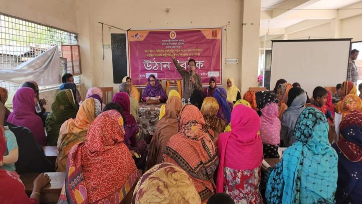 শিবগঞ্জে তথ্য আপার উঠান বৈঠক অনুষ্ঠিত