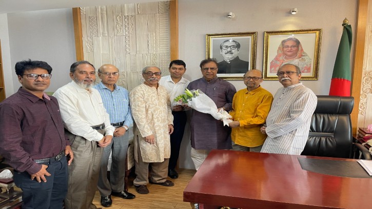 ‍সংস্কৃতি প্রতিমন্ত্রীর সঙ্গে গণহত্যা জাদুঘরের ট্রাস্টি বোর্ডের সদস্যদের সাক্ষাৎ