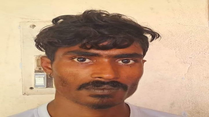 গোবিন্দগঞ্জে থেকে ১ কেজি গাঁজাসহ মাদক ব্যবসায়ী গ্রেফতার