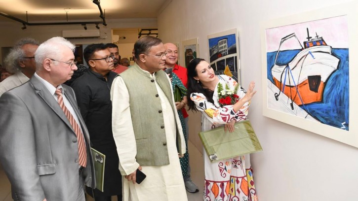 রুশ চিত্রকর ইয়াচিনা সোফিয়ার একক প্রদর্শনী উদ্বোধন