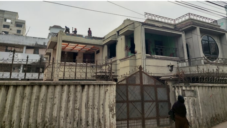 এরশাদ শিকদারের সেই বাড়ি ভেঙে ফেলা হচ্ছে