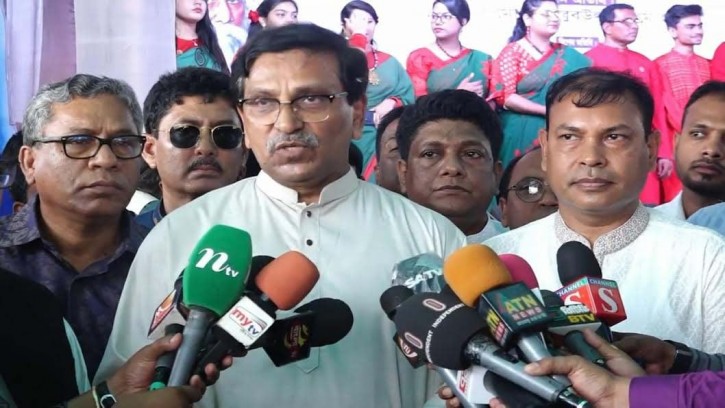 প্রথীতযশা সাহিত্যিকদের স্মৃতি স্থায়ীভাবে সংরক্ষণ করা হবে : হানিফ